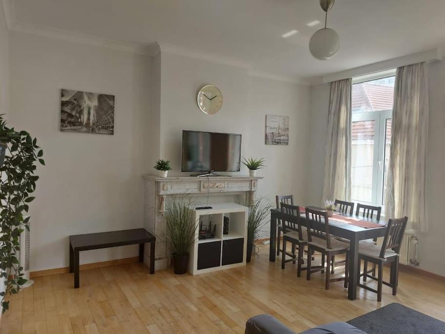 Charming 1-Bedroom Apartment 布鲁塞尔 外观 照片